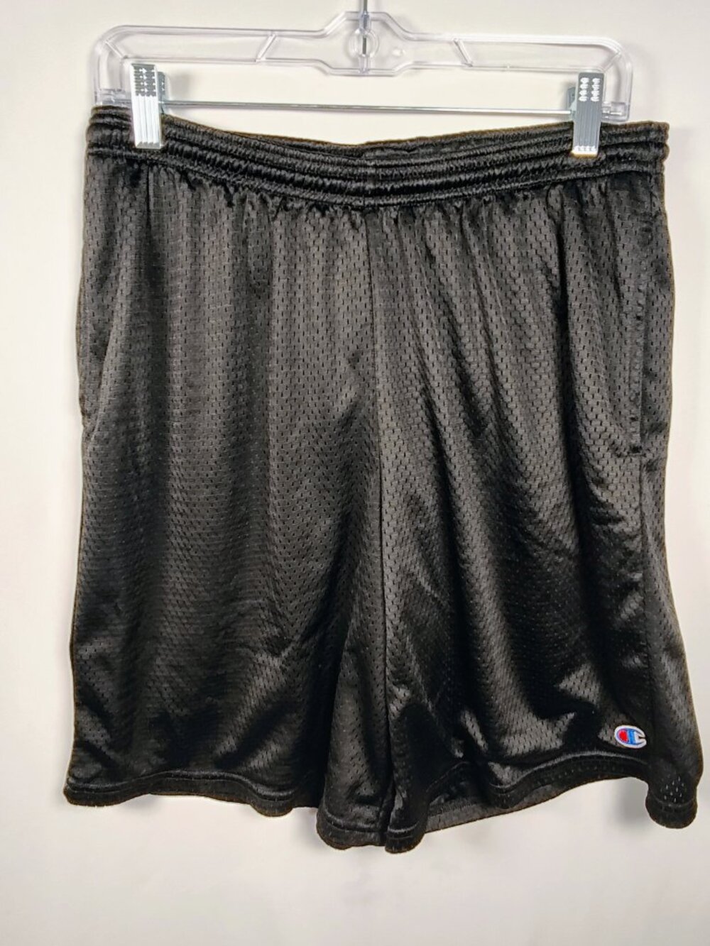 Champion Men's‎ Long Mesh Black Shorts Large